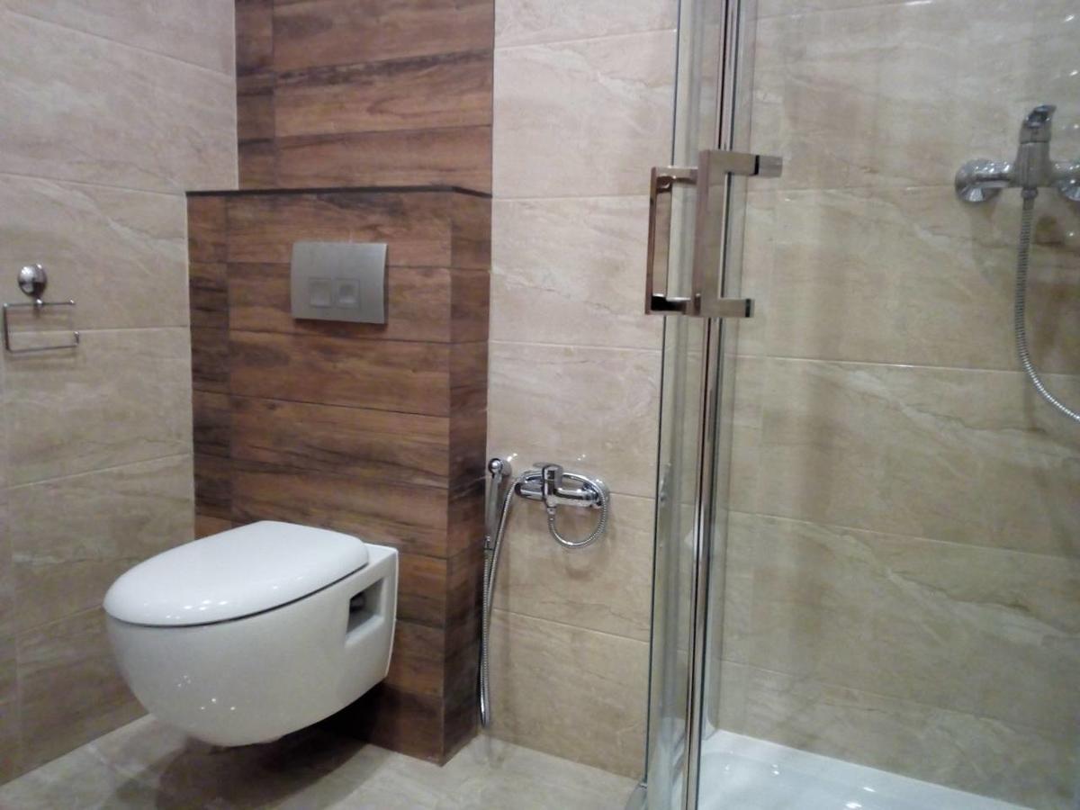 Flat In Cottage Close To The Centre Parking, Wifi, Bbq Lviv Exteriör bild